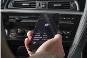 BMW siri